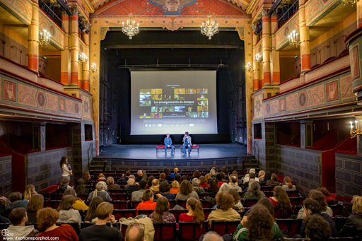 Présentation du documentaire Les Enseignements du masque au CNSAD, Miniature 9 : Giulia Filacanapa et Patrick Forian présentent le documentaire.